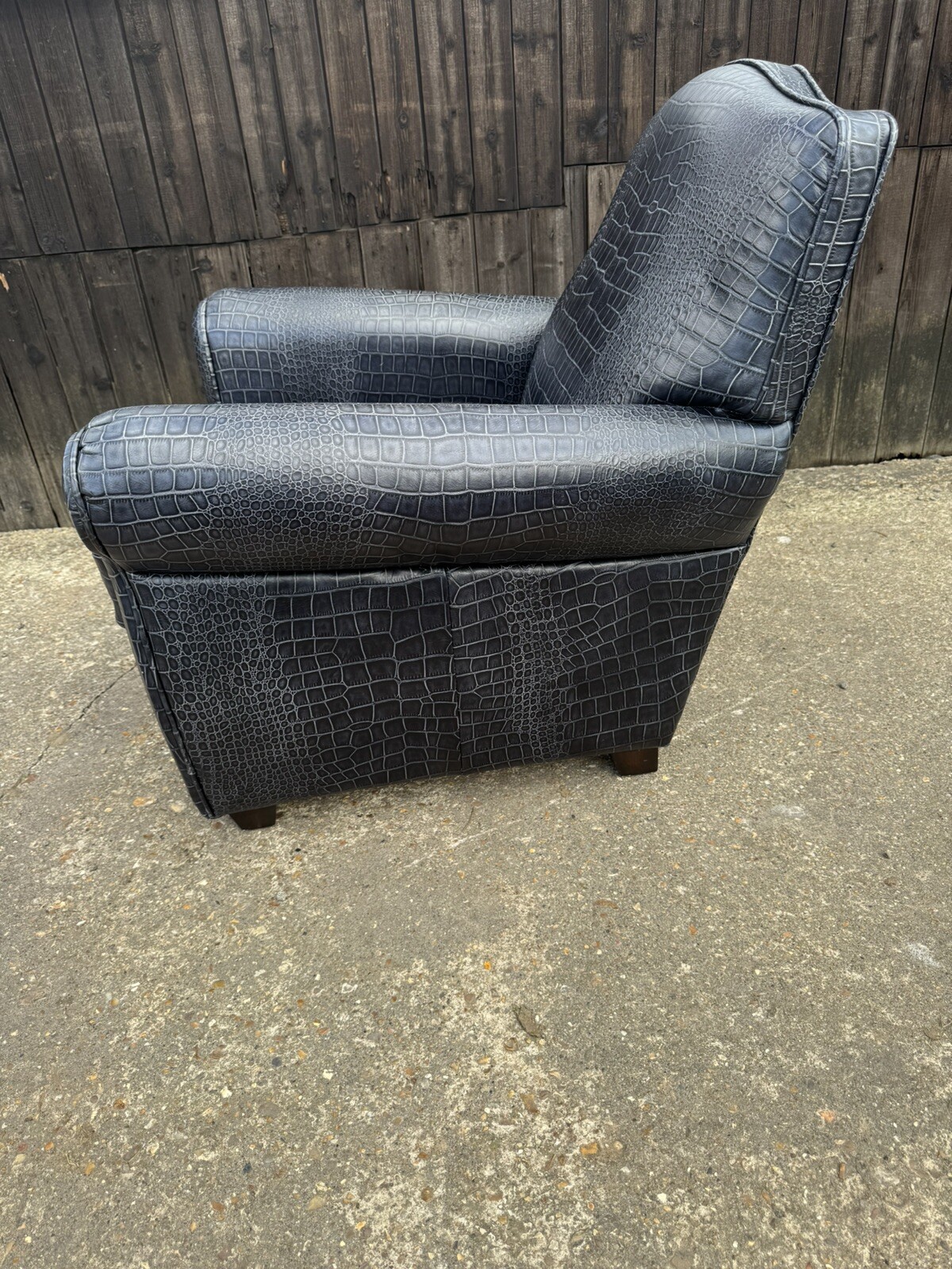 Picture 19 of 24