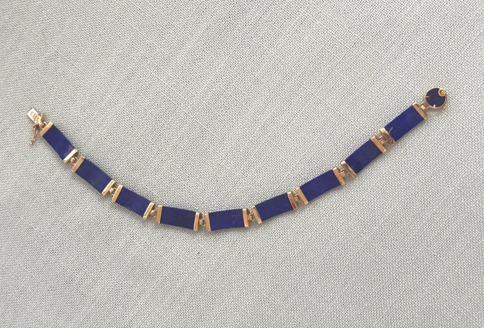 Brazalete vintage de oro amarillo macizo de 14k y lapislázuli símbolo oriental panel Foto 3 de 4