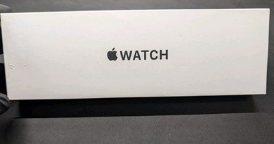 Apple Watch SE (2nd  Gen ) GPS 44mm Aluminum Case with Sport Band - Midnight