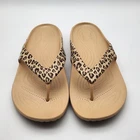 Crocs Leopard Kadee II Thong Flip Flops Womens Beige Animal Print Size 11