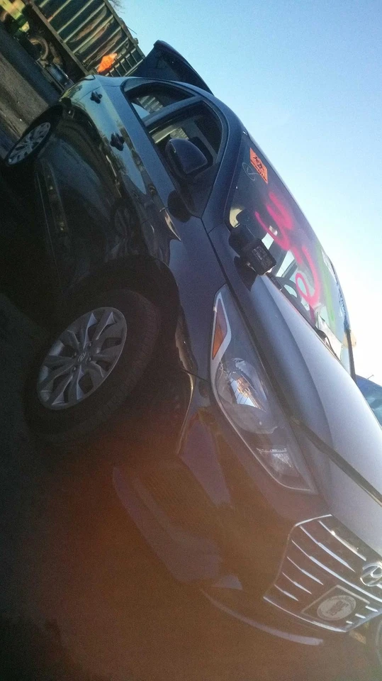 Conjunto de transmisión automática usado se adapta a: Hyundai Accent CVT Grado A 2020 Foto 2 de 4