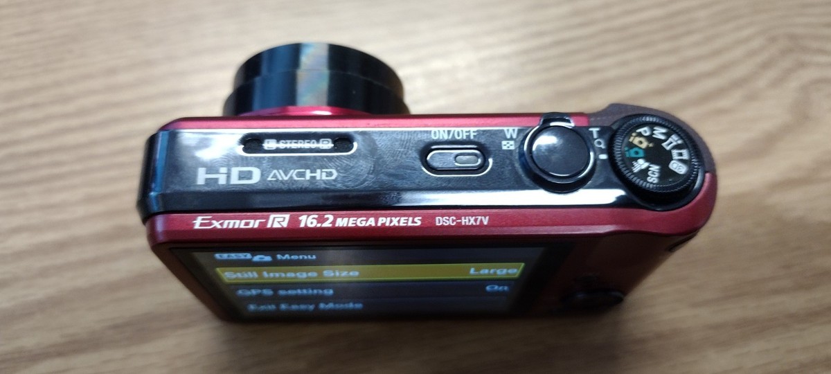 RED Sony Cyber-shot DSC-HX7V 16.2 MP 10X Zoom Digital Camera RED Sony Cyber-shot DSC-HX7V 16.2 MP 10X Zoom Digital Camera