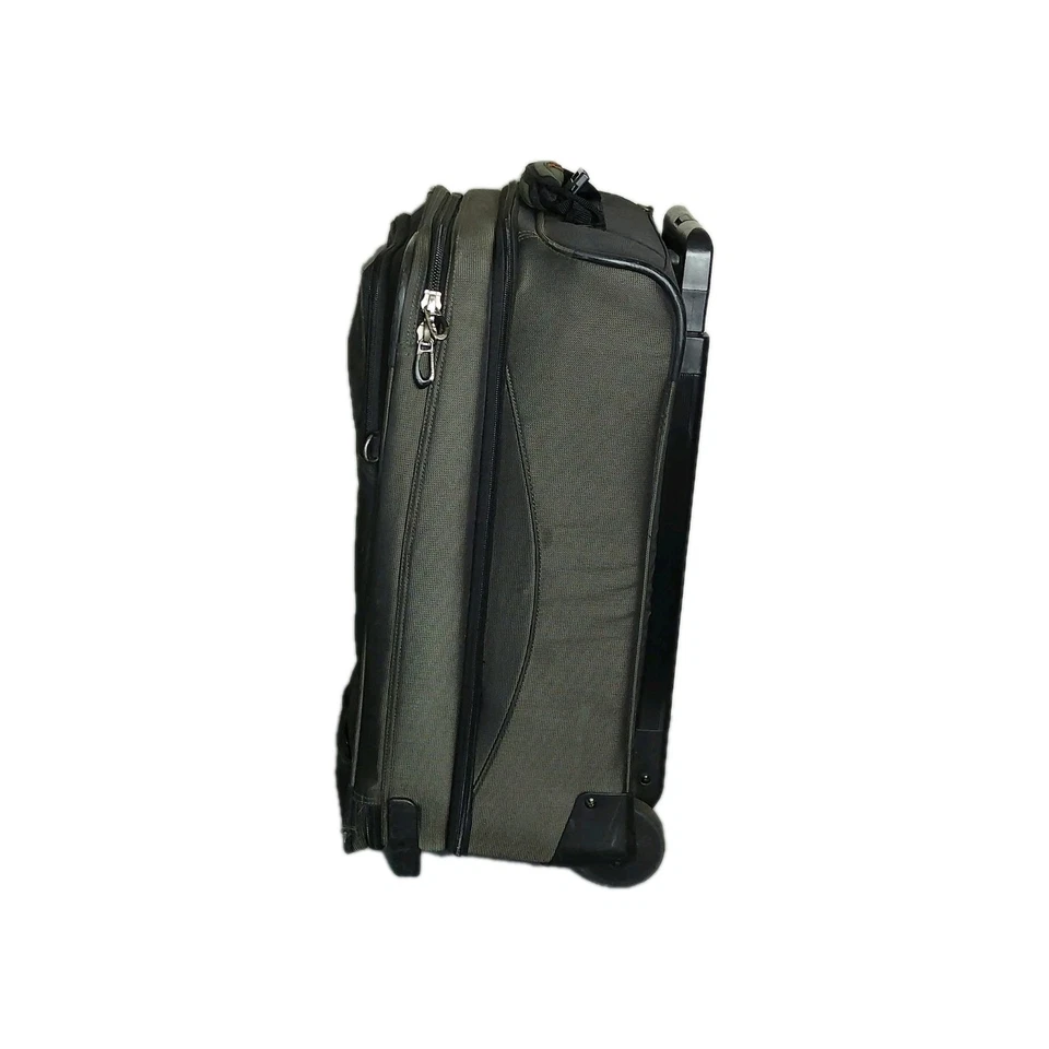 Briggs & Riley Transcend 2 Wheeled 22" Carry-On Expandable Upright, Gray/Green - Image 3 of 4