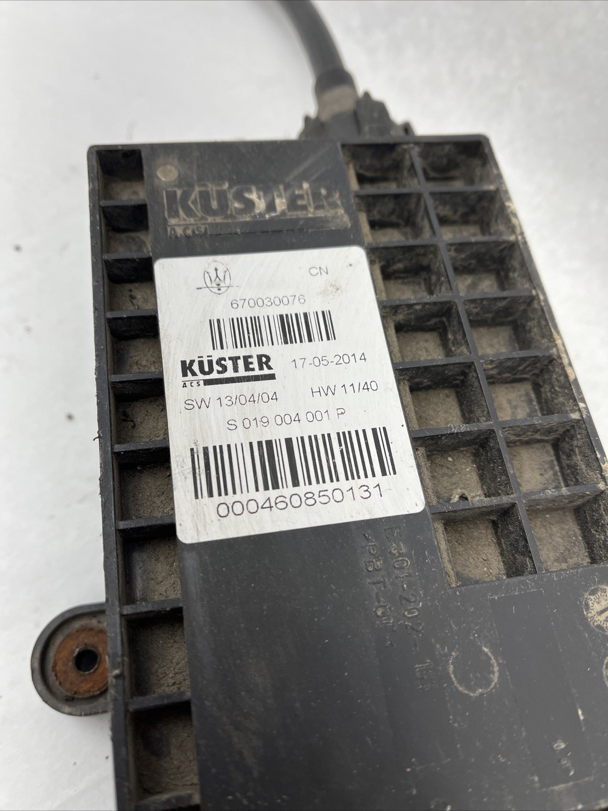 14-17 MASERATI GHIBLI QUATTROPORTE PARKING BRAKE ACTUATOR MODULE 670030076 Cut !