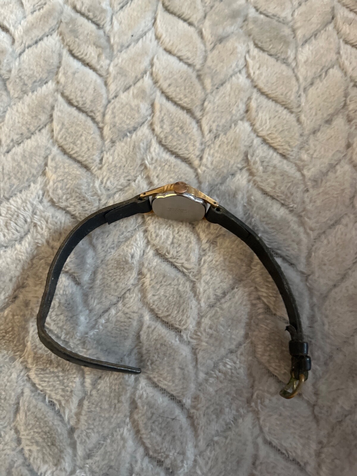 Picture 4 of 5
