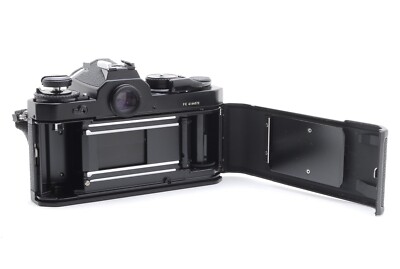 Nikon FE (ボディのみ) Near Mint] Nikon FE Film Camera Body Only 35mm SLR from