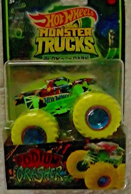 Hot Wheels 2022 Munster Truck Podiem Crusher + Scorpidio | eBay