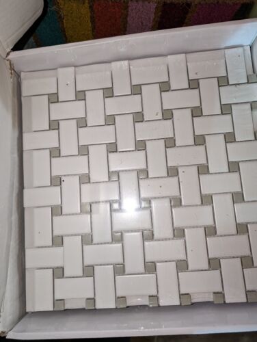 Festival Floor & Decor GRAY AND WHITE BASKET WEAVE PORCELAIN Mosaic 12"x12" NEW - Picture 3 of 4