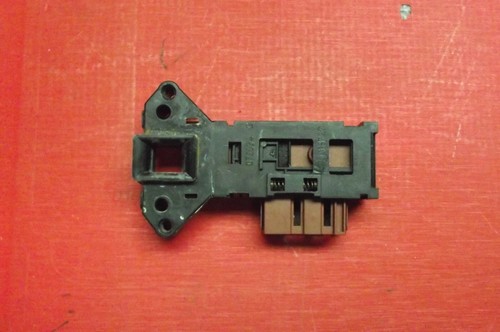 Waschmaschine HOTPOINT WMA62S TÜRSCHLOSS