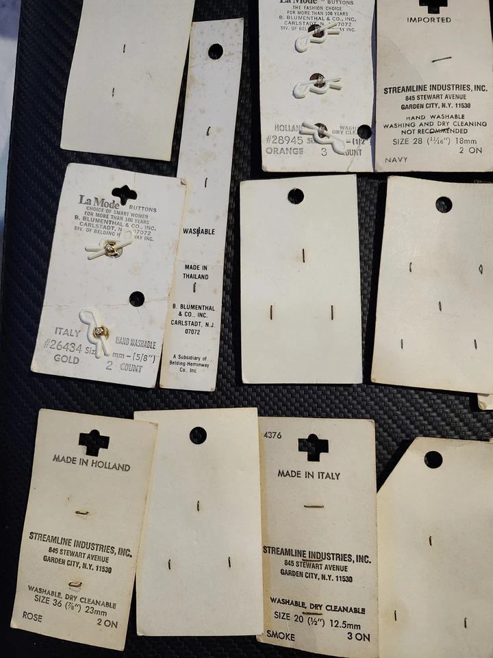 Vintage Buttons On Cards Assorted Sizes And Materials LOT of 23 Cards 60+ Pieces - Image 4 of 4