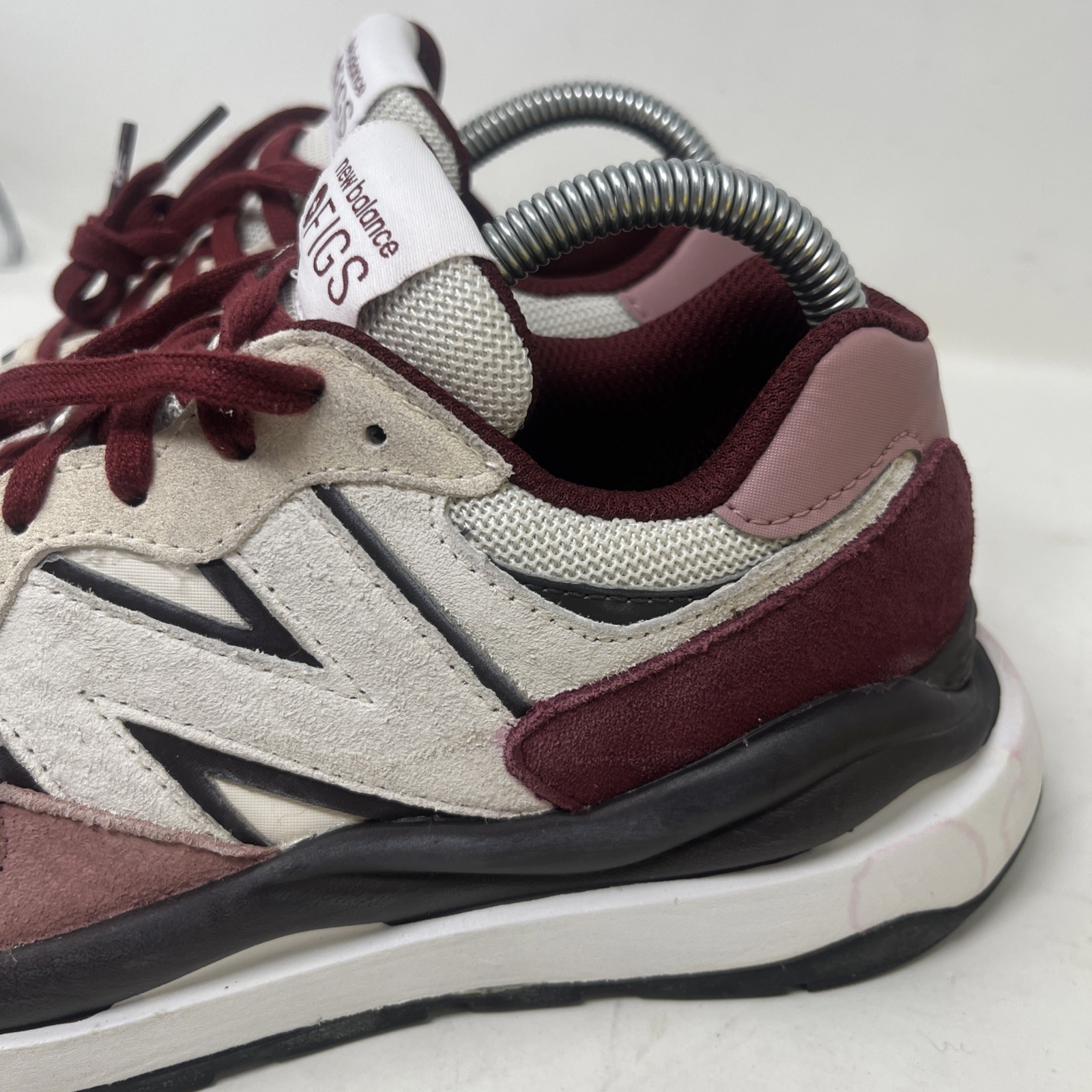 New Balance Figs Women Size 8.5 Limited Edition Mauve Maroon Suede Shoe W5740IN2 image 10