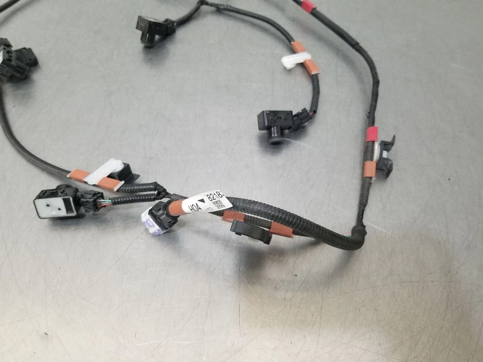 22 2022 LEXUS RX350L REAR BUMPER SENSORS AND HARNESS - Image 3 of 4