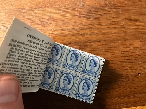 GB 10/- GPO Folleto Agosto 1967 Completo Sin Perf Fila Superior Error Corte H27 - Imagen 7 de 8