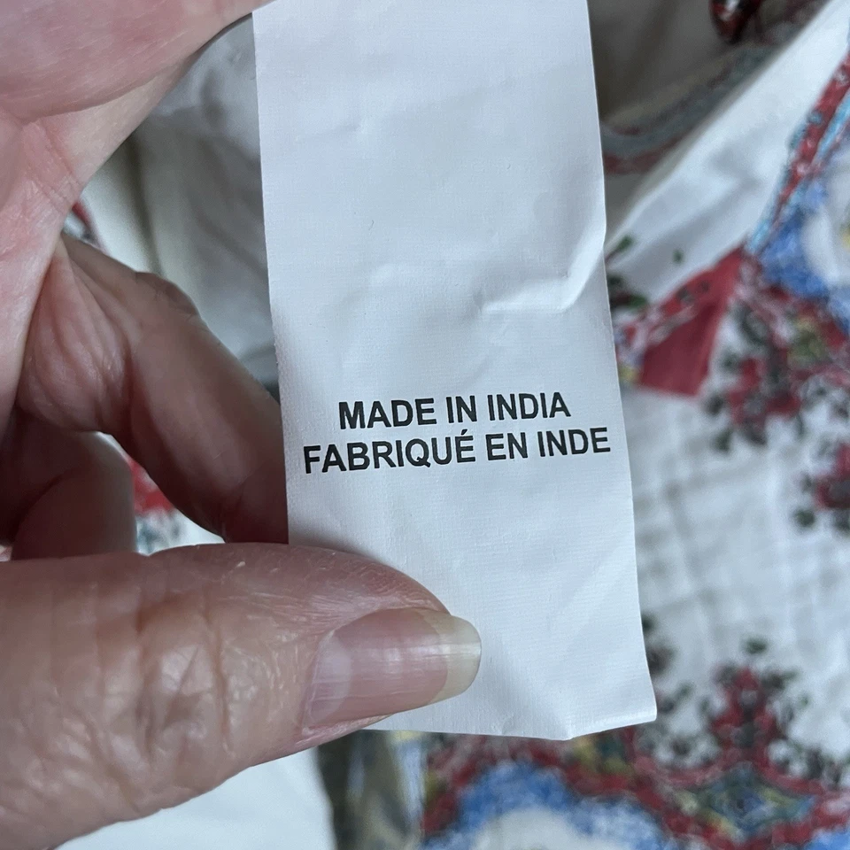 Pottery Barn Adina Quilt Coverlet & Standard Sham (1) Full/Queen Size 91x93 - Image 3 of 4