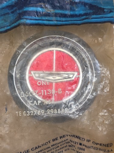 NOS Original Ford 1970 1977 Torino Magnum 500 Wheel Center Caps D60-1130-B - Picture 3 of 10
