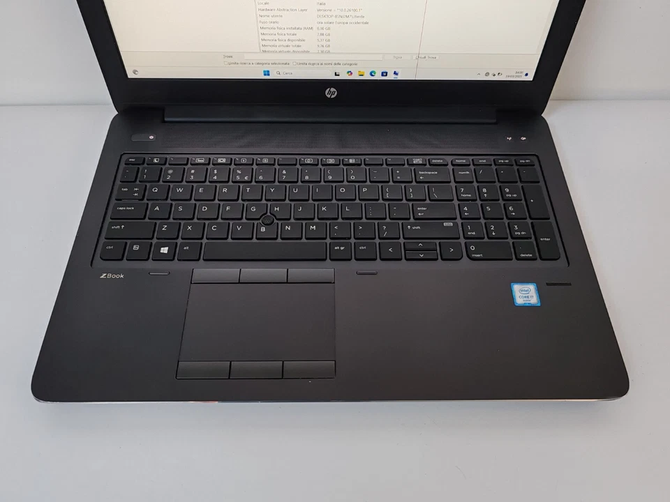 WORKSTATION HP ZBOOK STUDIO INTEL CORE I7-6820HQ 8GB RAM 256GB SSD NVIDIA QUADRO - Immagine 2 di 4