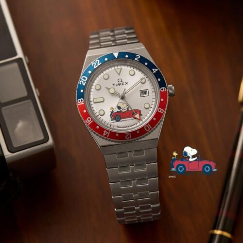 Q Timex GMT Peanuts Snoopy Woodstock Stainless Steel Limited Watch TW2W83300 - Picture 2 of 7