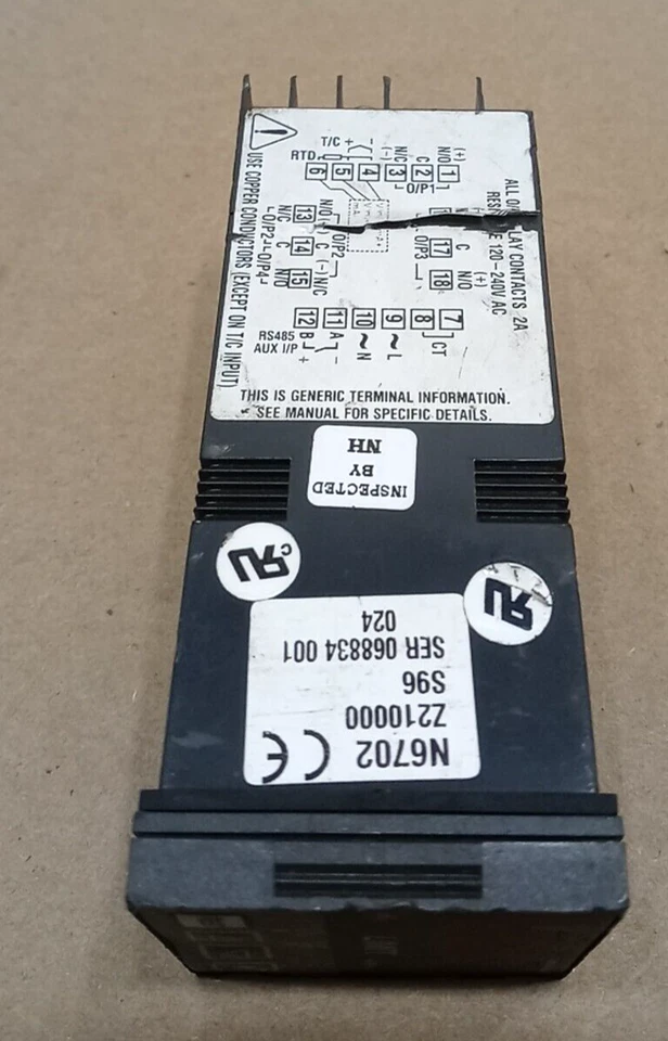 Blue M N6702 Z210000 S96 Temperature Controller Same As Pictures - Image 3 of 4