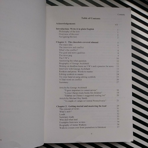 FeatureWriting. Net Timeless Feature Story Ideas in an Online World SIGNED COPY - 第 7/12 張圖片