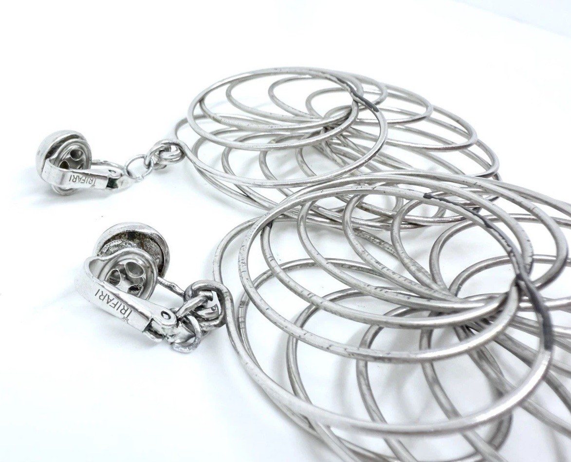 Large TRIFARI Interlocking Circles Drop Dangle Ea… - image 7