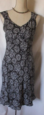 Ann Taylor LOFT midi Dress 6 Black w/White sleeveless Whimsical Floral Empire