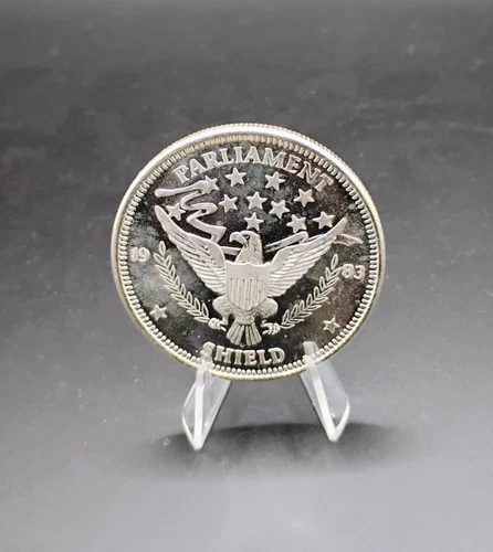 Vintage 1983 Parliament Shield One Troy Ounce 999 Fine Silver Eagle