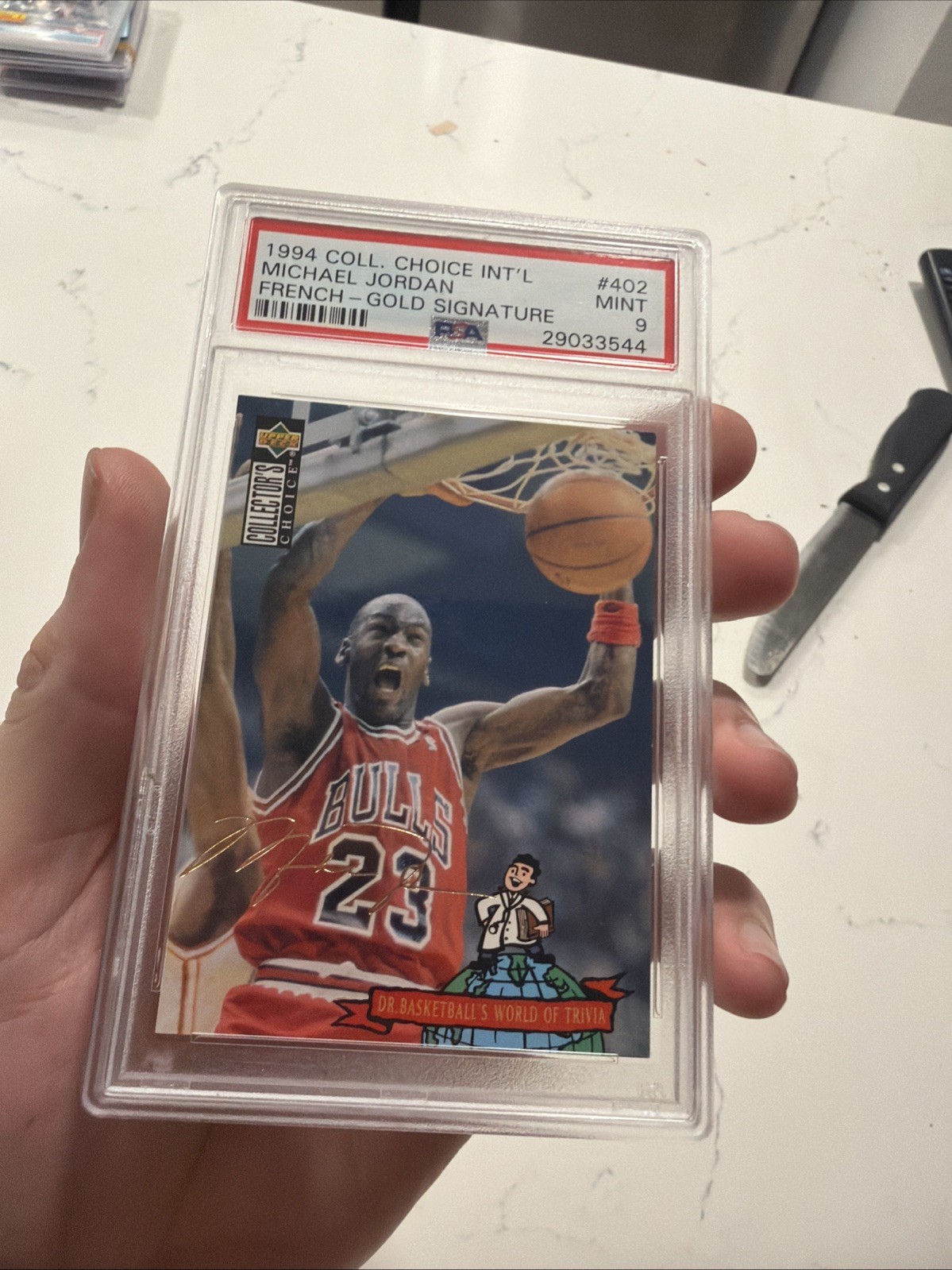 1994 Collector's Choice Gold Signature #402 Michael Jordan Bulls HOF PSA 9 MINT