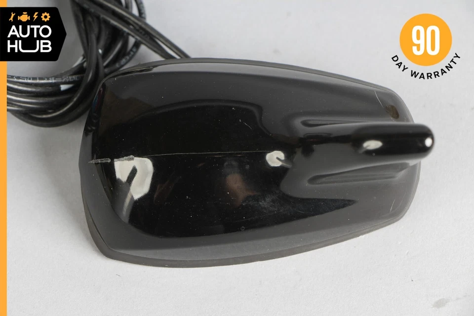 08-16 Mercedes W204 C300 C350 E350 E400 E550 Aleta de Tiburón Antena de Radio Negra Fabricante de Equipo Original Foto 2 de 4