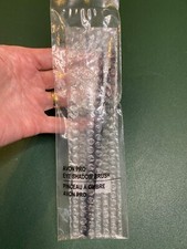 New Sealed Avon Pro Eye Shadow Brush 6.25 DISCONTINUED ORIGINAL