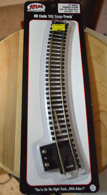 Atlas #845 HO Scale Code 100 18'' Radius Terminal Section Curved Snap-Track Pack