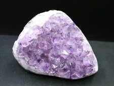 GÉODE D'AMÉTHYSTE - URUGUAY - 8,3 x 6 cm - 323 g