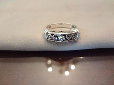  332-VINTAGE STERLING SILVER RING-925--SIZE-7-NICE
