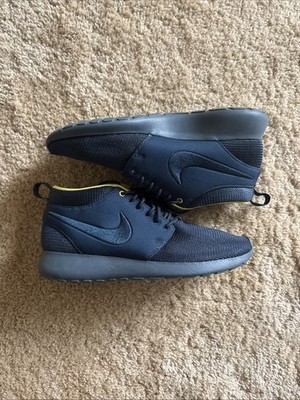 NIKE ROSHE RUN MID ARMORY NAVY MENS SHOES -  MENS SIZE 9 SNEAKERS