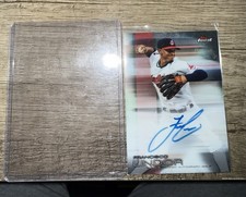2016 Topps Finest - Autographs Francisco Lindor #FA-FL (AU)