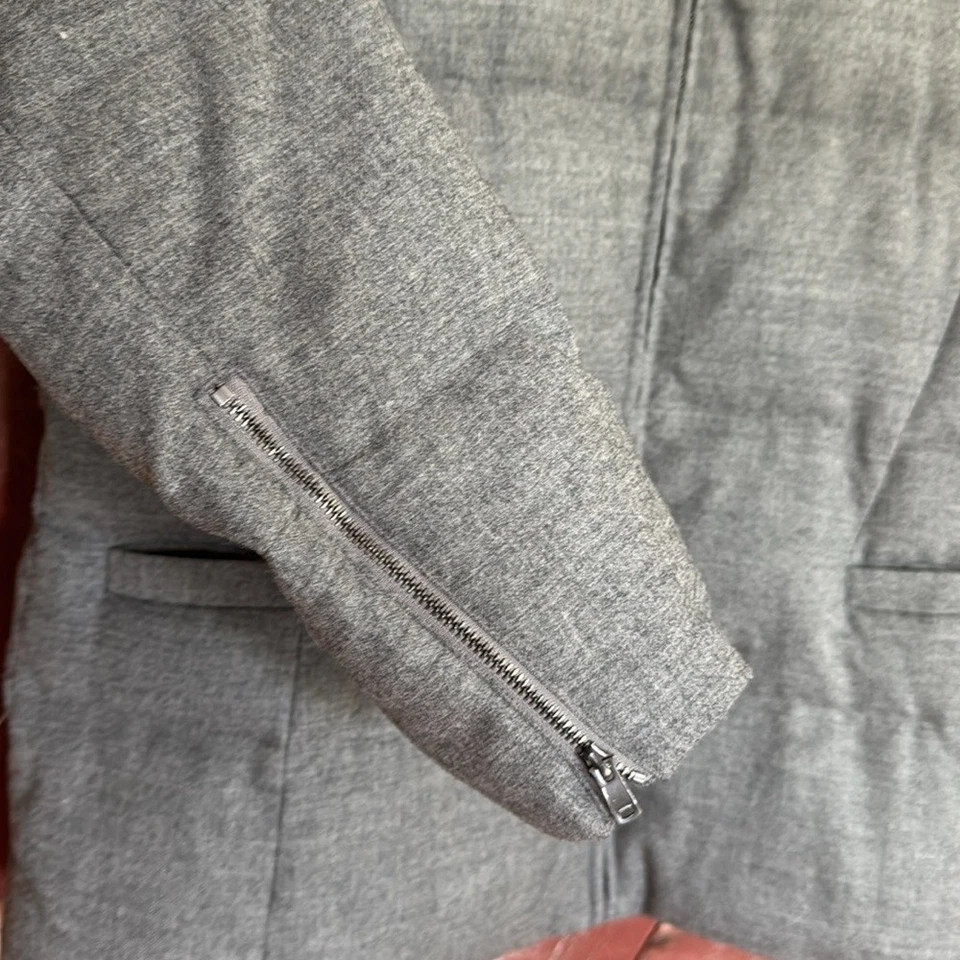 Ann Taylor Heather灰色鹅羽绒拉链夹克。 披肩领全新带标签 大号 — 第 4/4 张图片