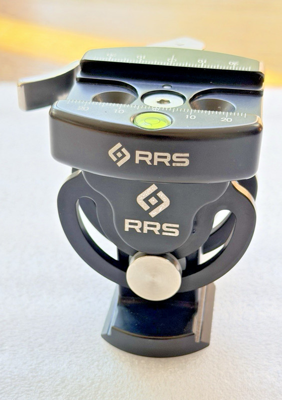 Really Right Stuff RRS MH-01 Monopod Head with B2-LR Il 60mm Lever-Release Clamp