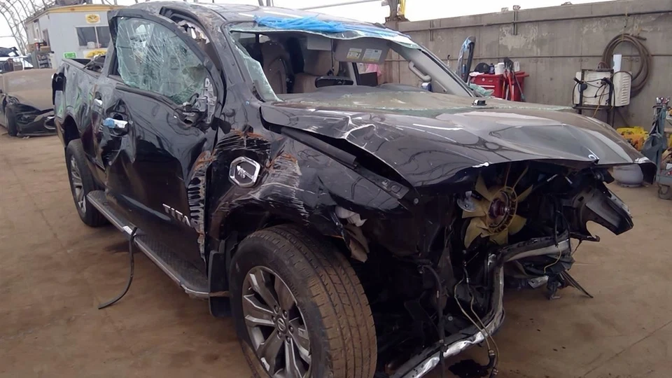 (LOCAL PICKUP ONLY) Trunk/Hatch/Tailgate Rear View Camera Fits 16-19 TITAN XD 66 Foto 4 de 4