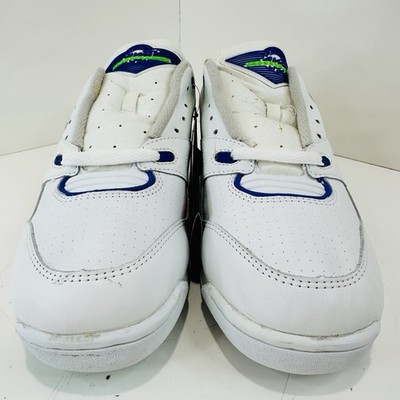Vintage 1980s Avia 1300 Cross Training Shoes White Blue w/ Tags