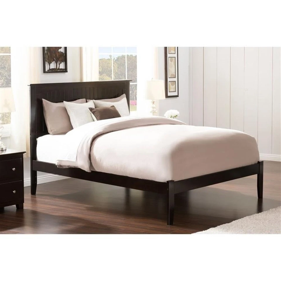Cama de plataforma de madera maciza AFI Nantucket King con cargador USB en espresso Foto 2 de 4