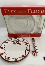 FITZ AND FLOYD STOCKING STUFFERS HOLIDAY CHRISTMAS SANTA Cheese PLATE W/SPREADER