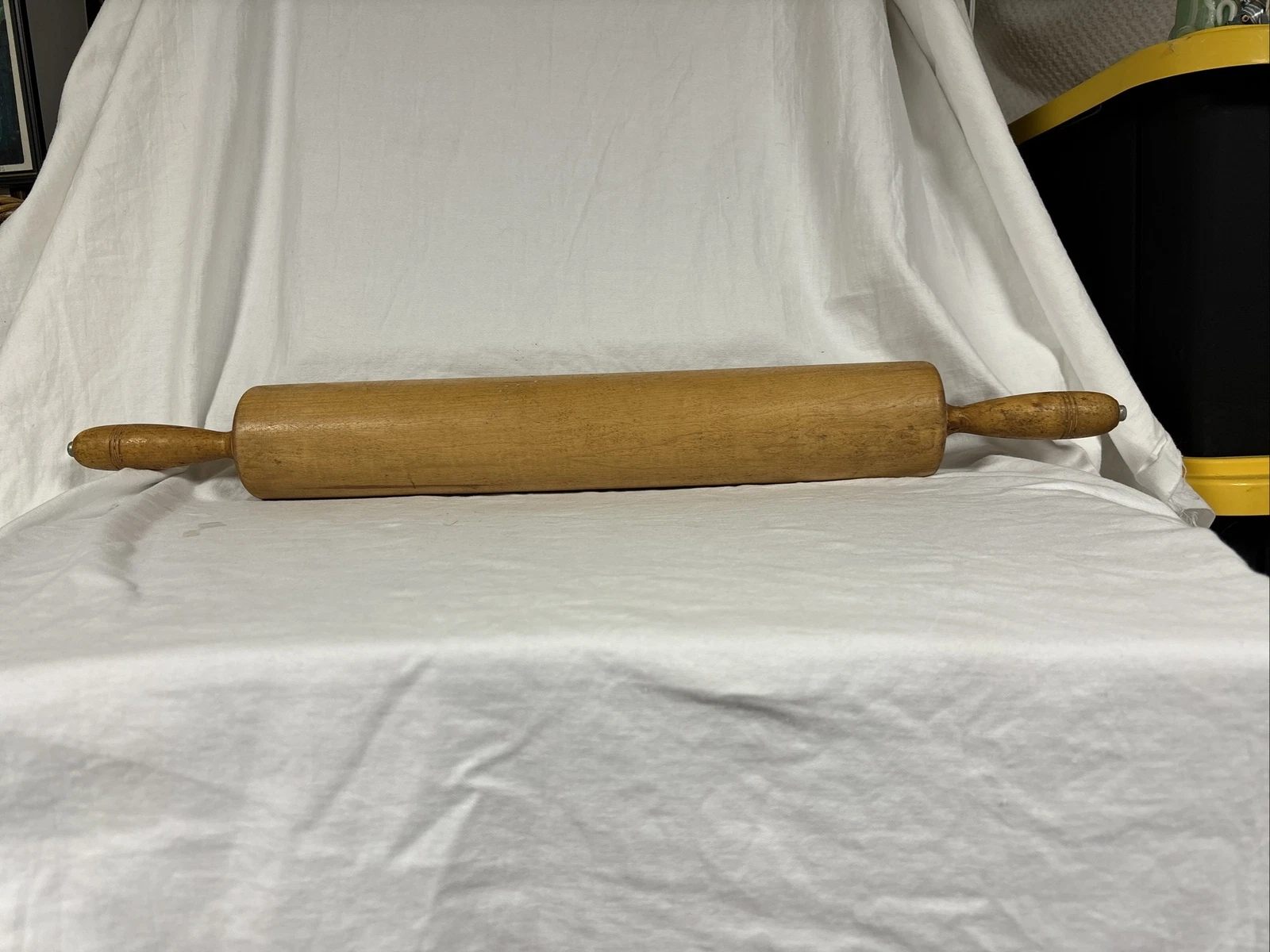 Thorpe Wooden Rolling Pin, Extra Large!, 28" Length, 4 Lbs, 5 Oz