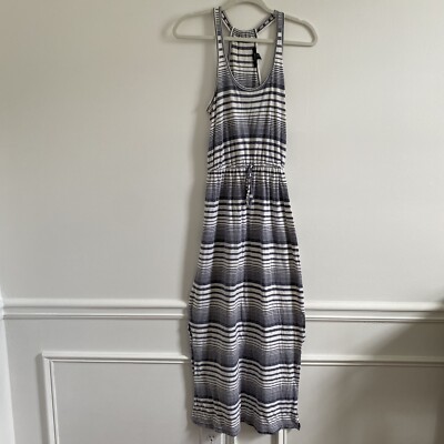 Forever 21 Blue and White Striped Maxi Dress X-Small