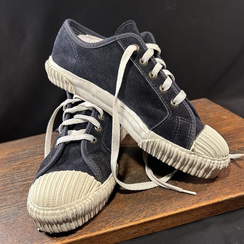 Vtg 1990 Vans Shoes Size 9.5 Womens Plimsoll USA Navy Blue Suede Ribbed Bumper - Picture 3 of 24