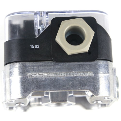 A●DUNGS GW3A4 Pressure Switch New - Imagen 2 de 5