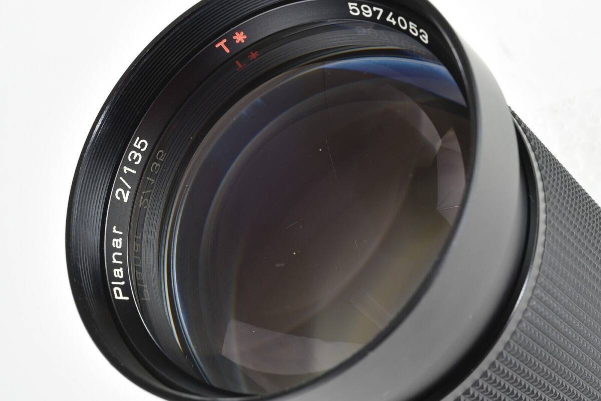 Contax Carl Zeiss Planar 135mm f/2 2/135 T* AEG MF Lens C/Y Contax Carl Zeiss Planar 135mm f/2 2/135 T* AEG MF Lens C/Y
