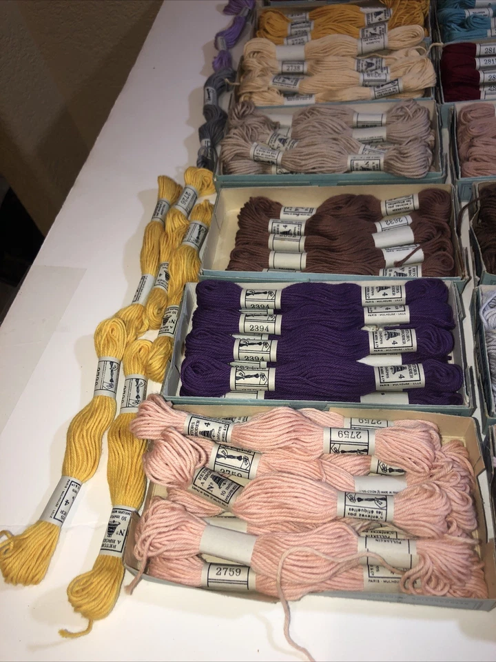 132x Needlepoint DMC Retors A Broder No.4 France Thread, 17 Colors Plus ECRU - Image 2 of 4