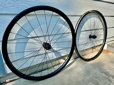 Reynolds AR29 Tubeless Carbon Disc Wheelset, XDR