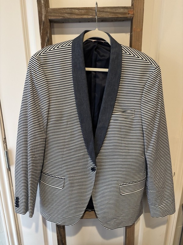 Tommy Hilfiger Men’s Blue Striped Blazer Sports Coat Jacket 44R ￼