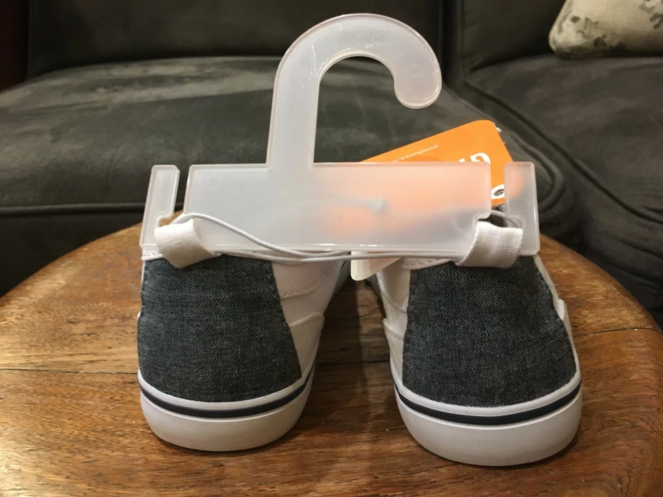 NUEVO Gymboree Niños 12 Blanco Cordones Lona Informales Barco Zapatos Tenis Ret $33 Foto 4 de 4