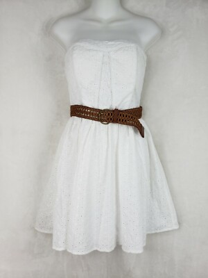 strapless white dress with brown belt My Michelle Fit Flare Sweetheart Sz 7 Cupped Padded sculpt Junior Bridesmaid Dress Pattern Color:Light Blue Gingham gently highlighting your shoulders